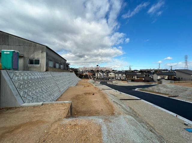 車通りも少なく、お子様とのお散歩も安心してできる閑静な住宅地
