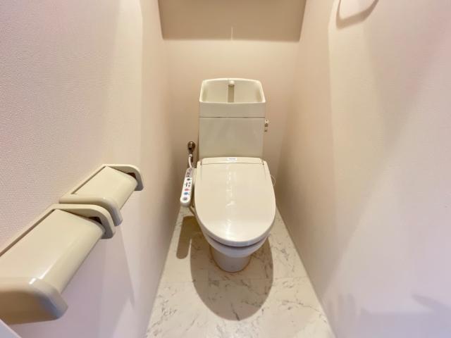 プランドール茶屋町 トイレ