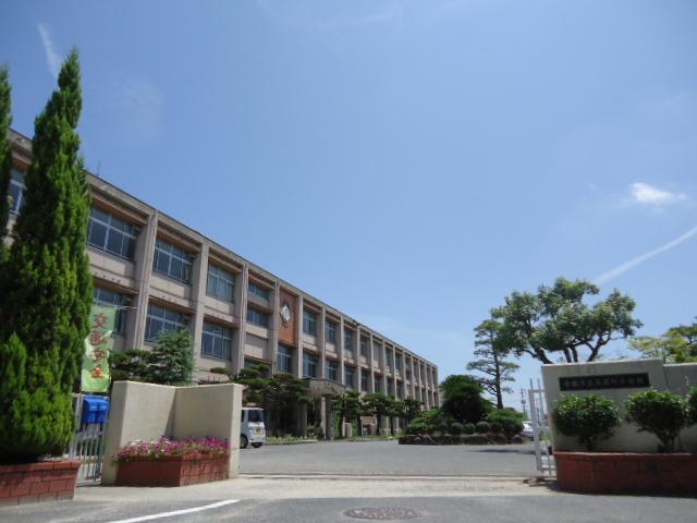 倉敷市立茶屋町小学校：1341m