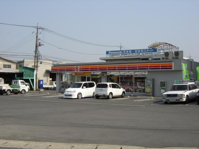 サークルＫ：890m