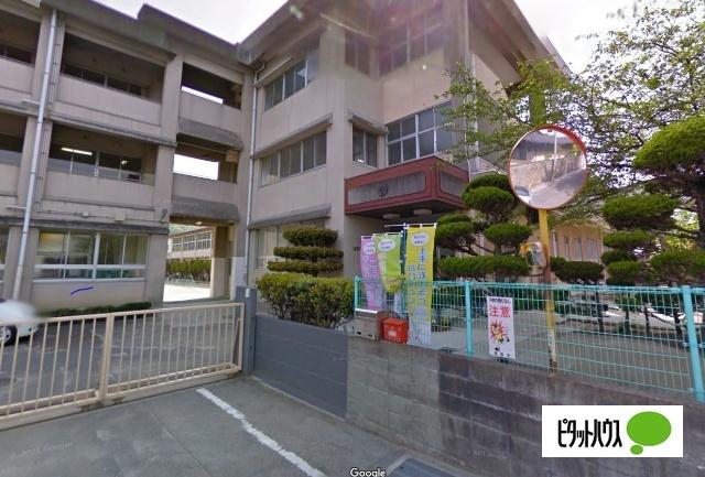 倉敷市立天城小学校：580m