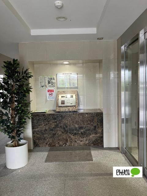 レジデンス西阿知駅前（303） エントランス