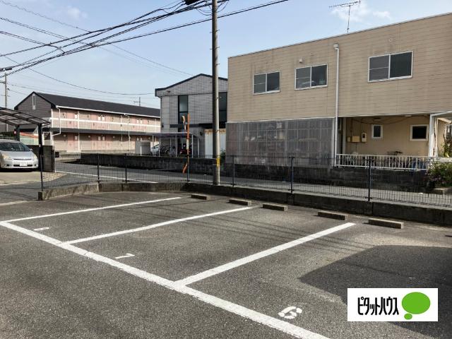 倉敷市茶屋町アパート 駐車場