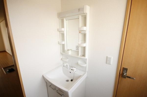 apartment 大池３丁目