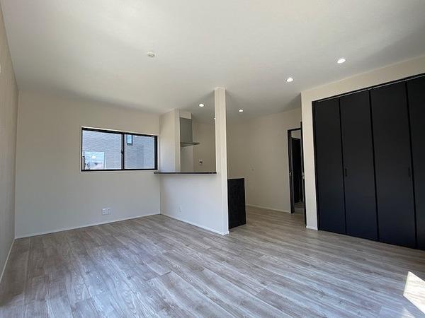 detached 長太栄町２丁目