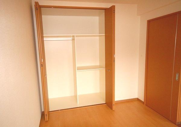 カレン曙（302） 収納