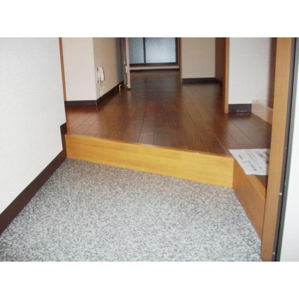 ナチュールＡ（102） 玄関