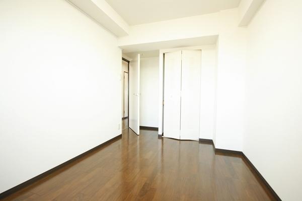 apartment 神戸９丁目