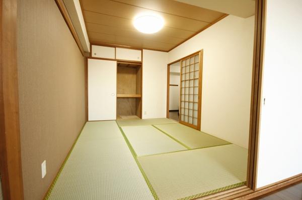 apartment 神戸９丁目