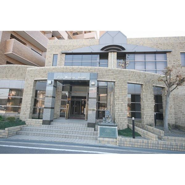 apartment 神戸９丁目