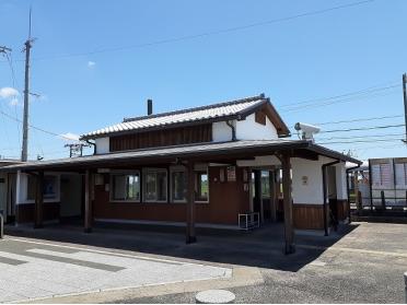 井田川駅：2100m