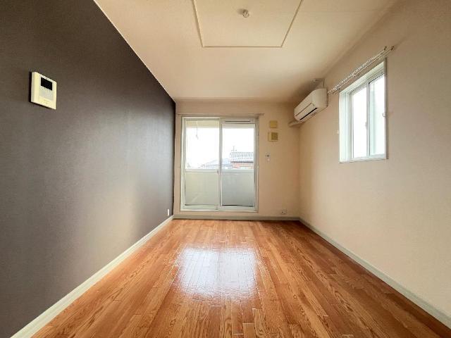 Ｂｅｌｌ　Ｅｉｇｈｔ 部屋画像