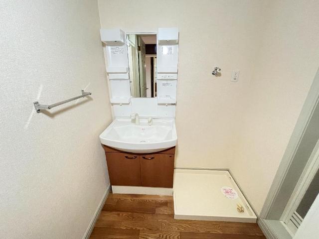 Ｂｅｌｌ　Ｅｉｇｈｔ 部屋画像