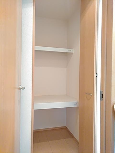 シダーフィールド　B（202） 部屋画像