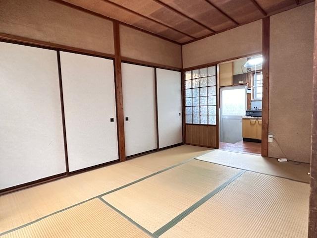 庄野羽山3丁目貸家（2） リビング