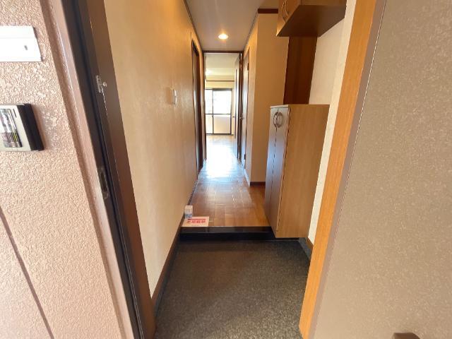 ヴァン　パイン　コートA棟 玄関