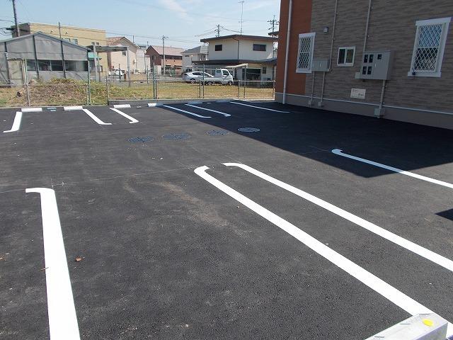Ｔ−ＺＯＮＥ（202） 駐車場