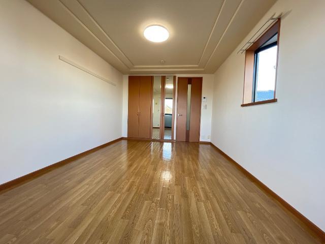 プチバイオレット 部屋画像