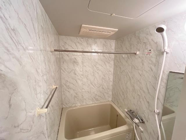 プチバイオレット 部屋画像
