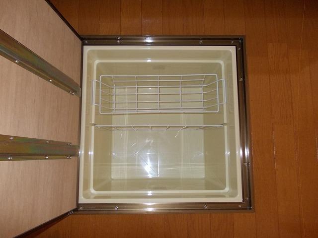 メゾン井上（101） 収納