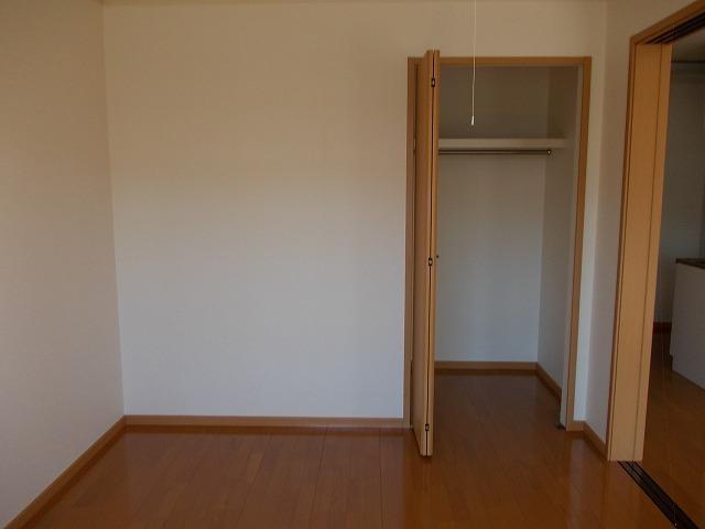 メゾン井上（101） 収納