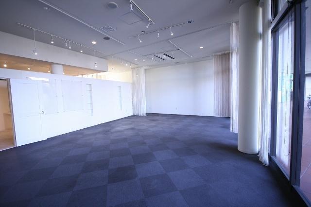 commercial 住吉町