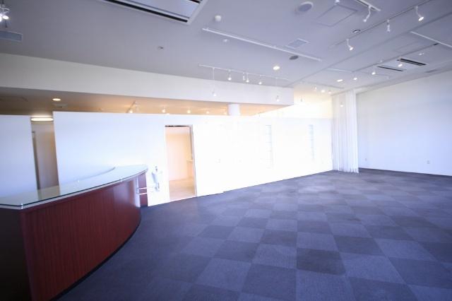 commercial 住吉町