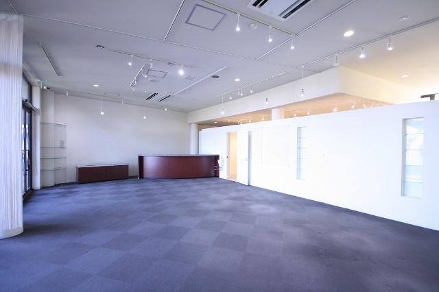 commercial 住吉町