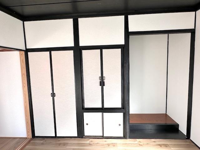 北堀江2丁目貸家 収納