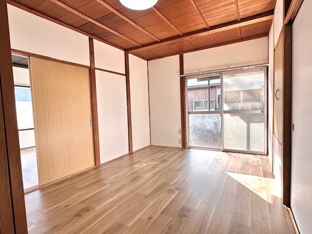 北堀江2丁目貸家 リビング