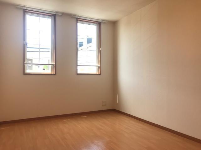 フラワーピーチ 部屋画像