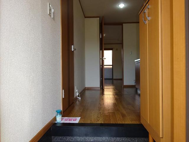 ルーミンズ・ヒル 玄関