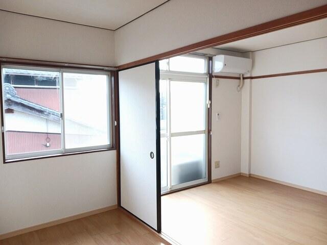 サンビレッジ稲生（2B） 室内