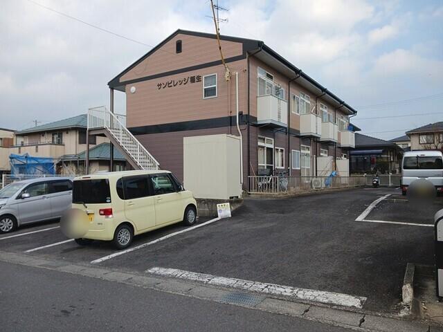 サンビレッジ稲生（2B） 駐車場