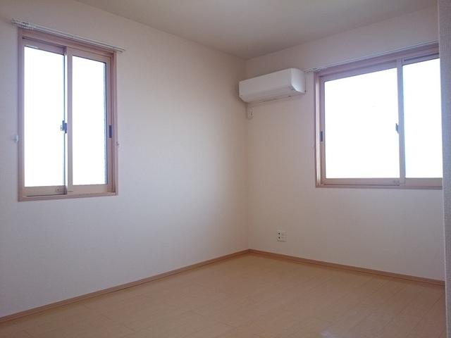 オエステ バージェ　C（202） 部屋画像