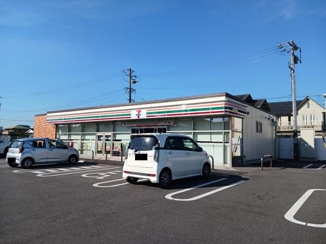 セブンイレブン道伯店：200m