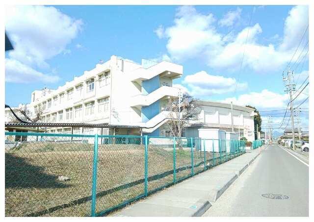 飯野小学校：1800m