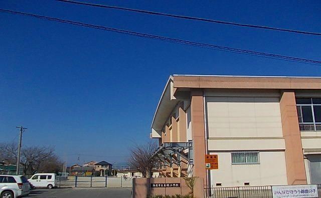 玉垣小学校：945m