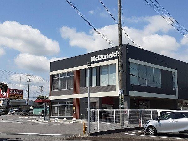 マクドナルド３０６亀山店：6800m