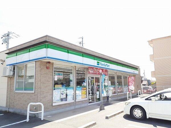 ファミリーマート鈴鹿白子町店：350m