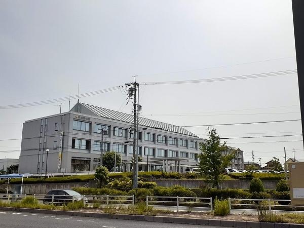 鈴鹿警察署：1800m