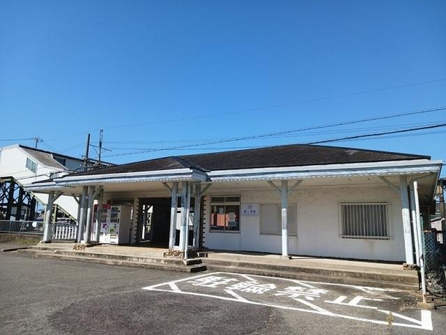 近鉄鼓ヶ浦駅：300m