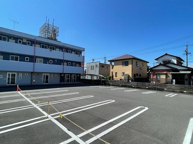 Kビル（303） 駐車場