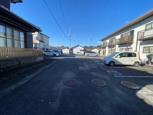 コーポイトウ（106） 駐車場