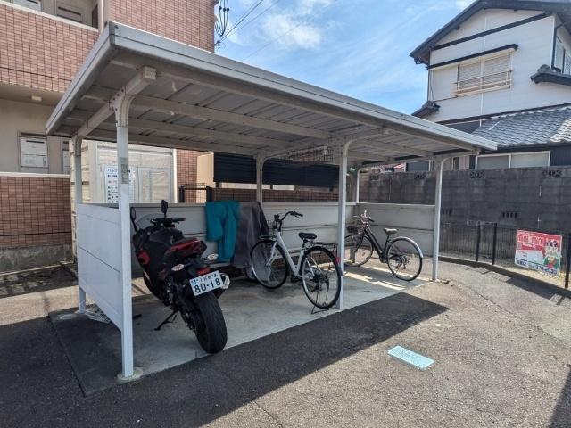 プランドールパルファ（106） 駐車場