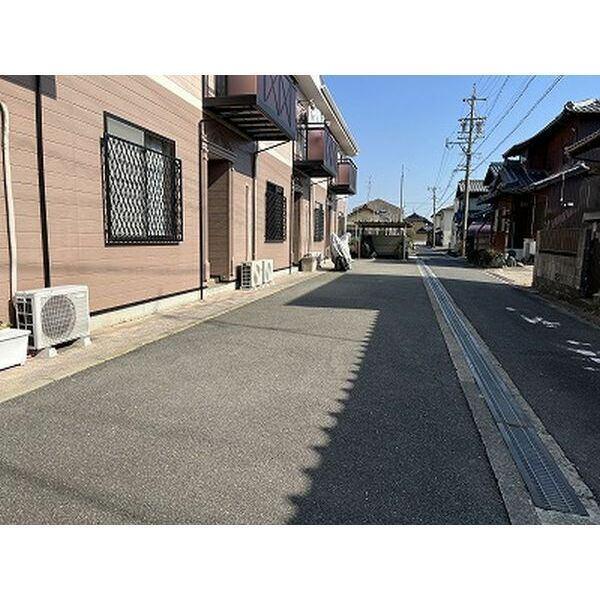 Ｃｈｅｒｉｒ恵Ｂ棟（2） 駐車場