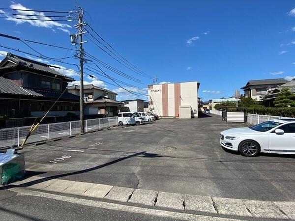 apartment 東旭が丘６丁目