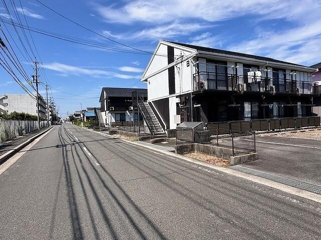 ユニバーサル岸岡B棟 物件画像