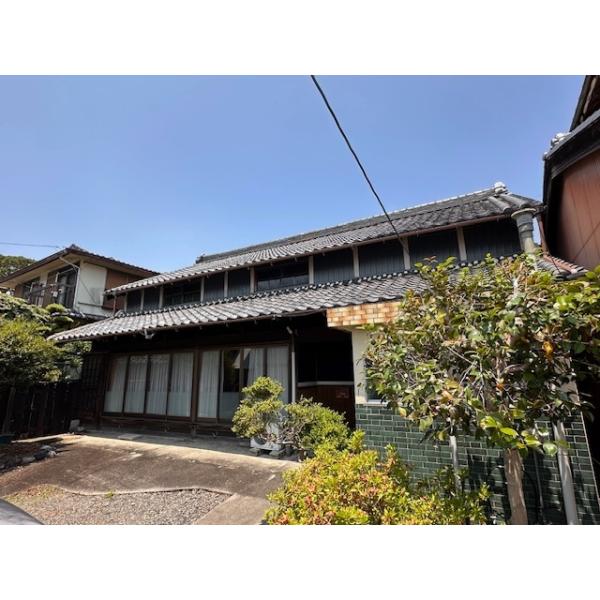 三重県四日市市貝家町