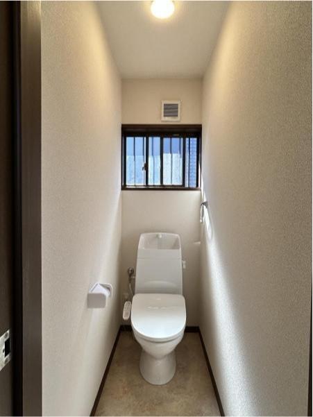 高岡台５丁目中古戸建 トイレ